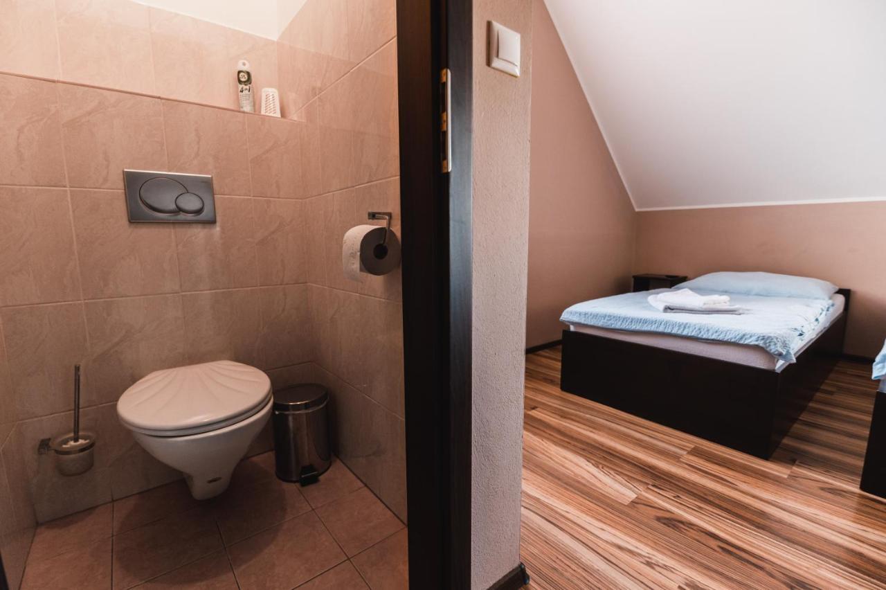 Motel Ard Sarovce Εξωτερικό φωτογραφία